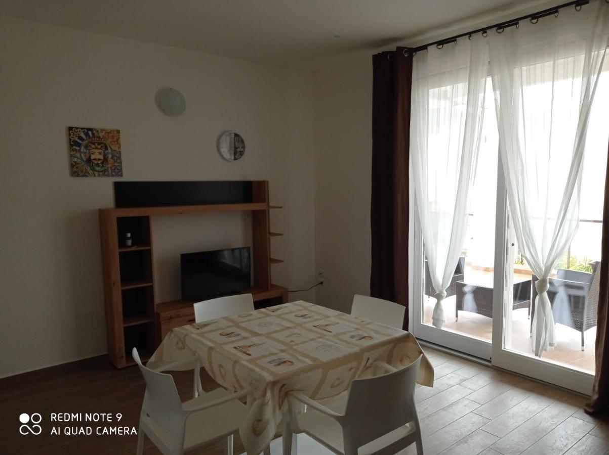 Tra Le Nuvole Apartment Favignana Luaran gambar