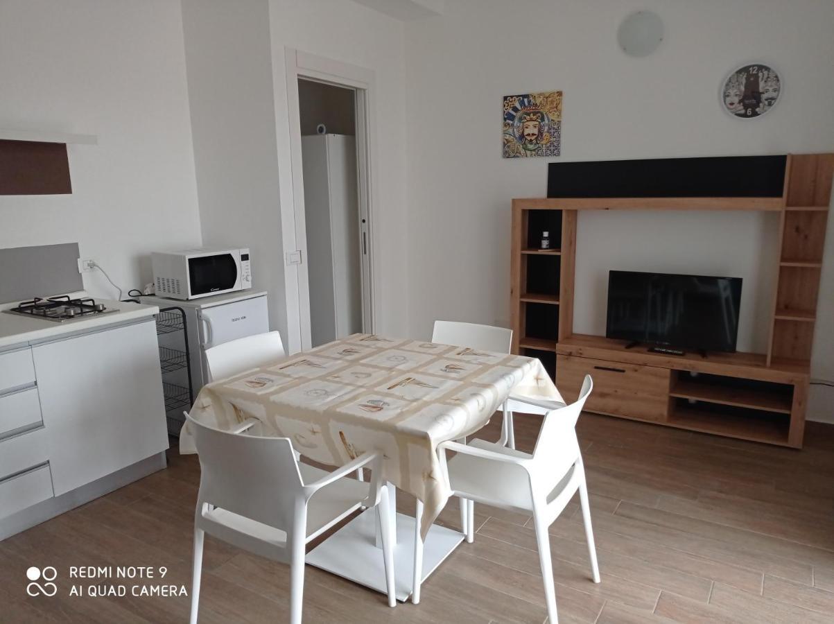Tra Le Nuvole Apartment Favignana Luaran gambar