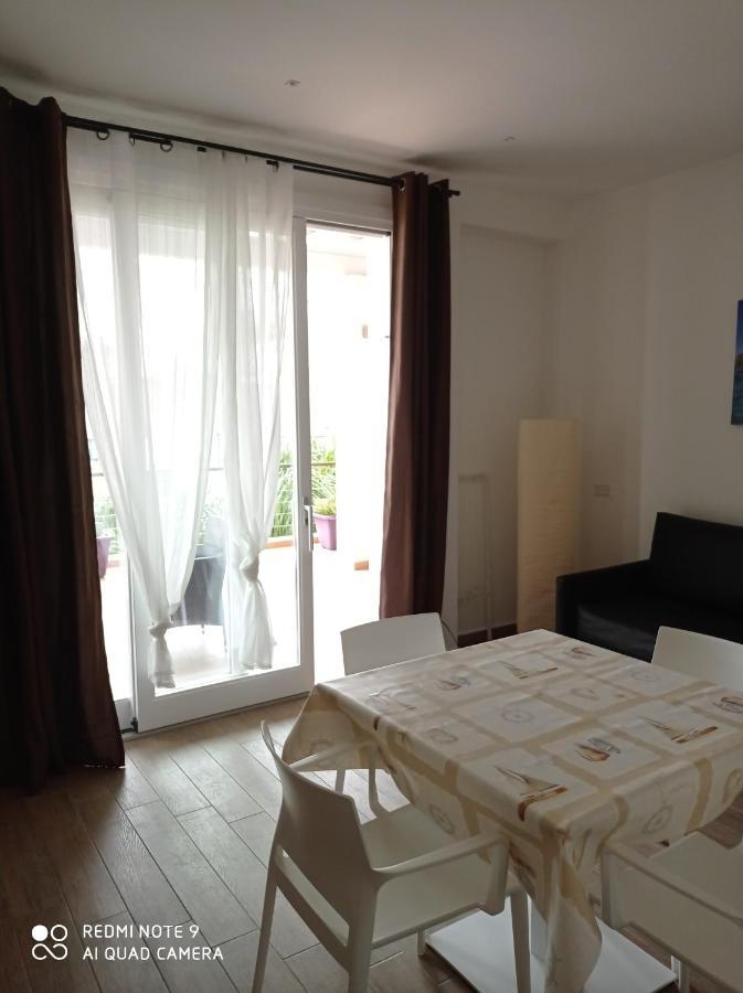 Tra Le Nuvole Apartment Favignana Luaran gambar